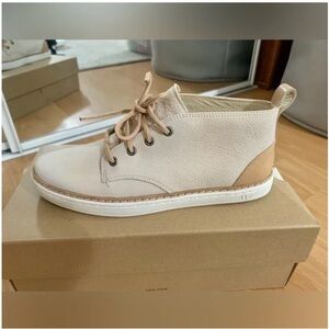 UGG Kalisto Fashion Sneaker Nubuck/Leather Sz 6.5
